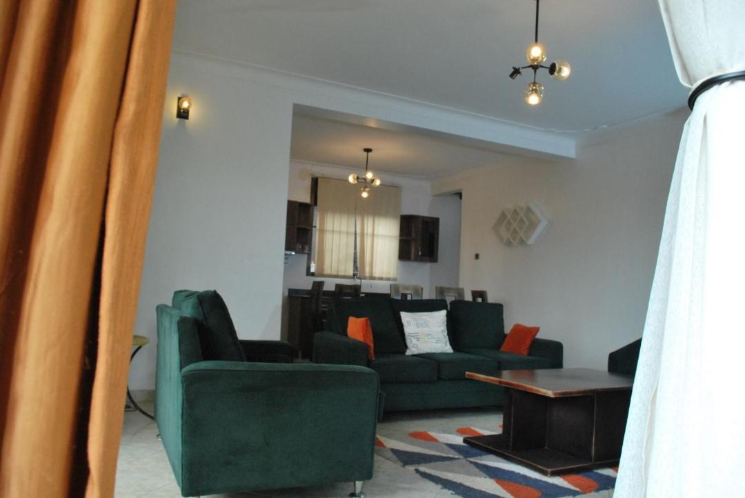 Jacuzzi City Home Kampala Exterior foto